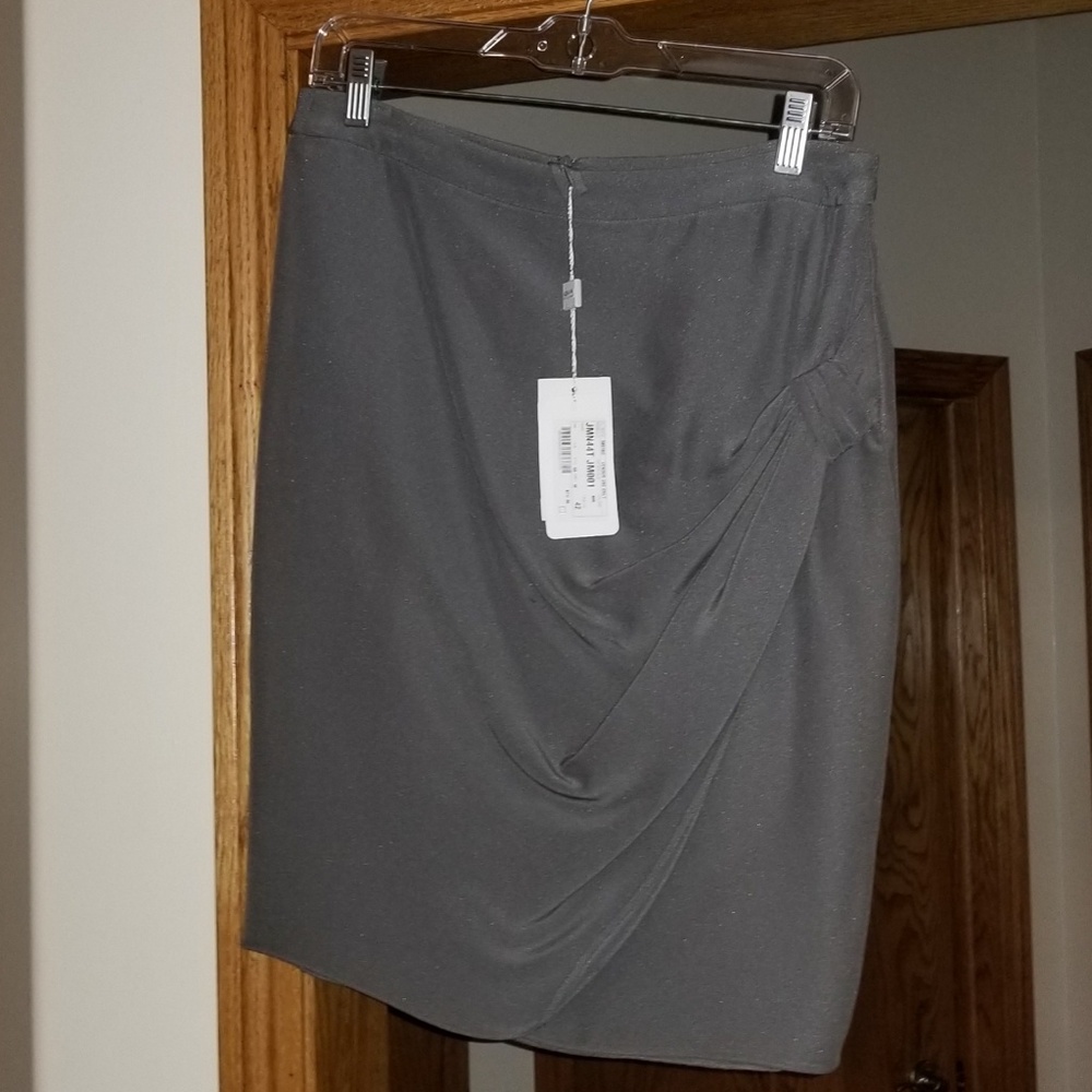BNWT Gray Armani Collection Skirt Size 6
